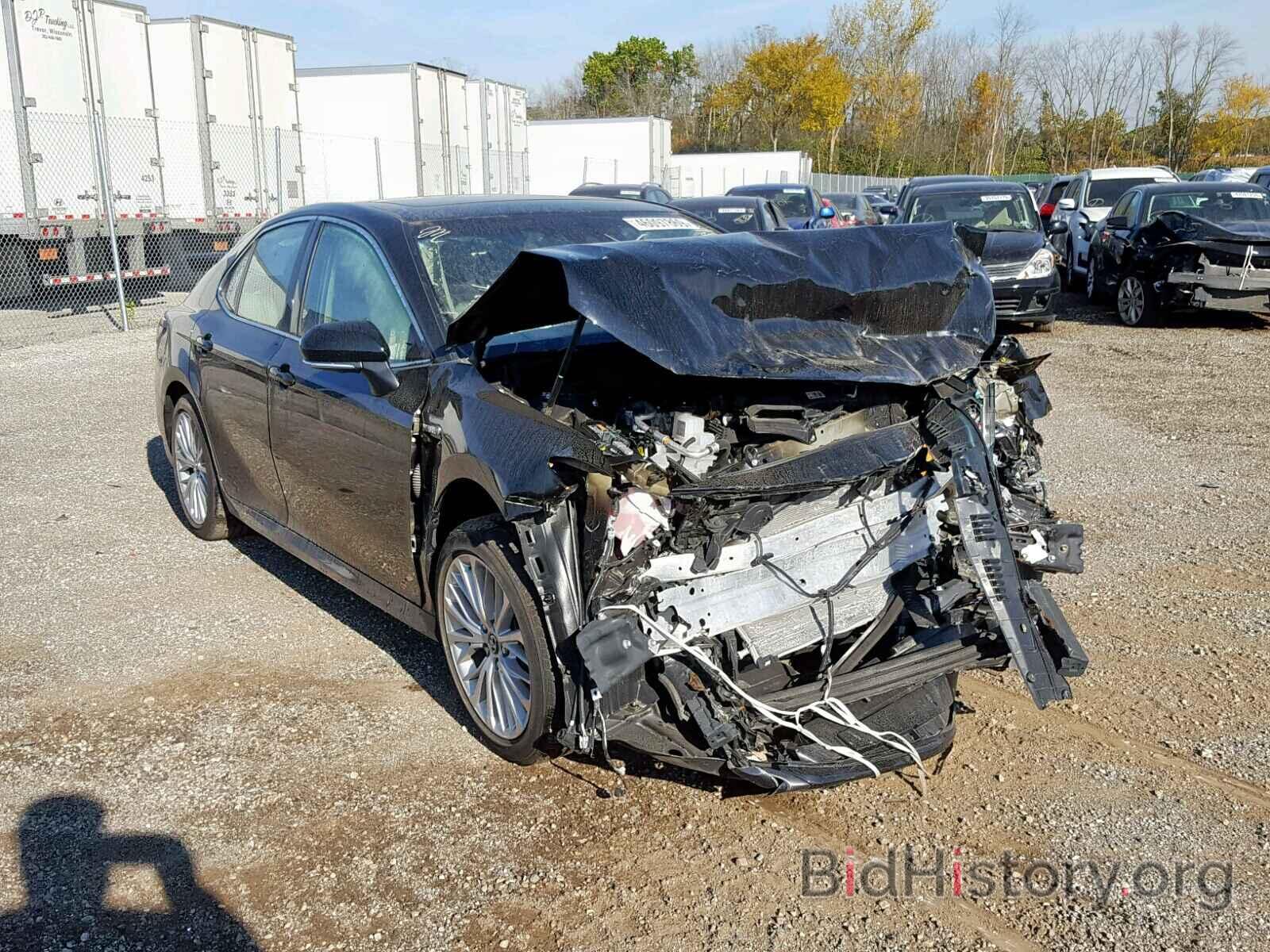 Photo 4T1B21HK2JU002191 - TOYOTA CAMRY 2018