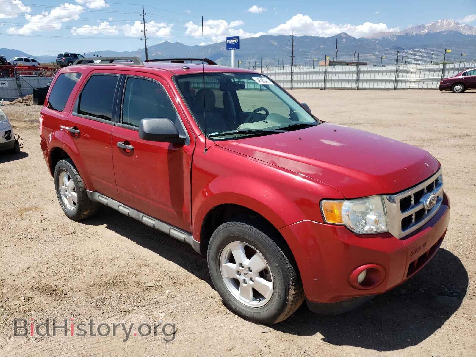 Photo 1FMCU0D72AKC82846 - FORD ESCAPE 2010