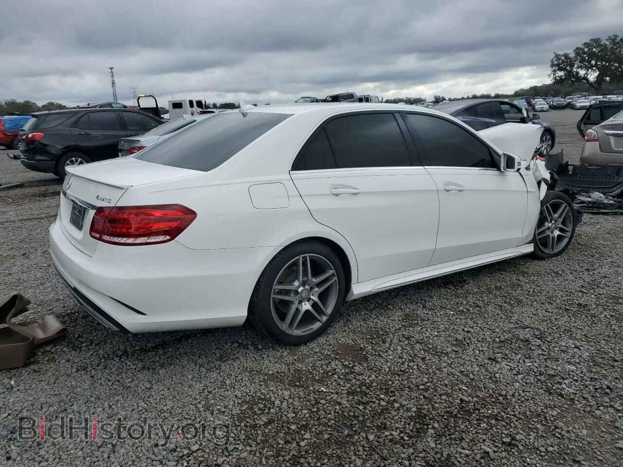 2014 MERCEDES-BENZ E-CLASS - VIN: WDDHF8JB0EA826192 - Фото 3