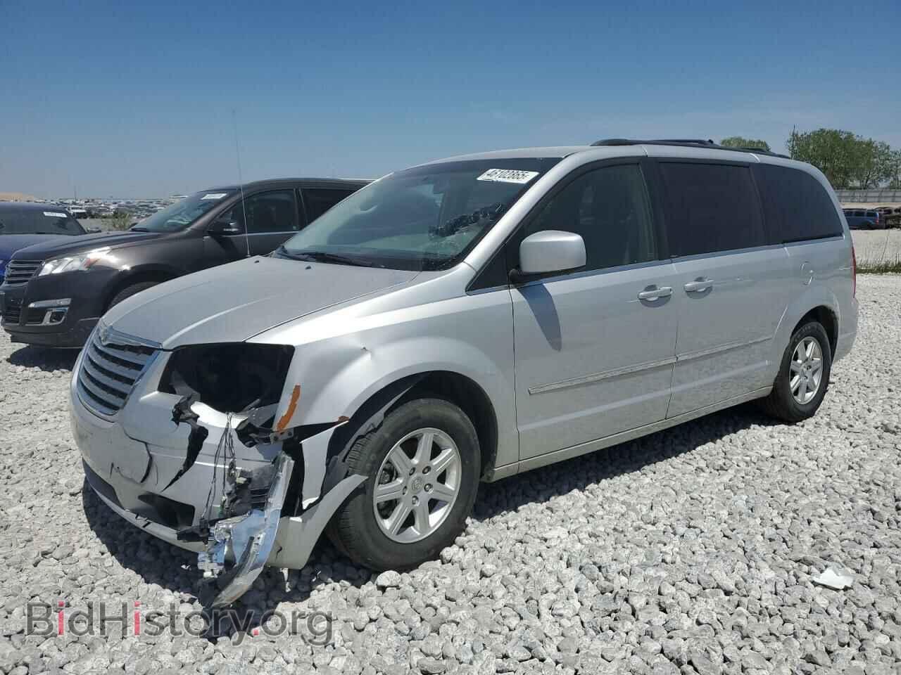 Photo 2A4RR5D13AR432693 - CHRYSLER MINIVAN 2010