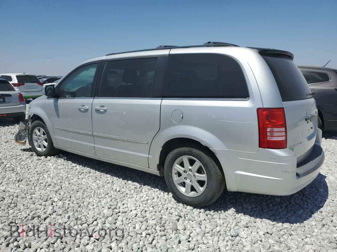 2010 CHRYSLER MINIVAN - VIN: 2A4RR5D13AR432693 - Фото 2