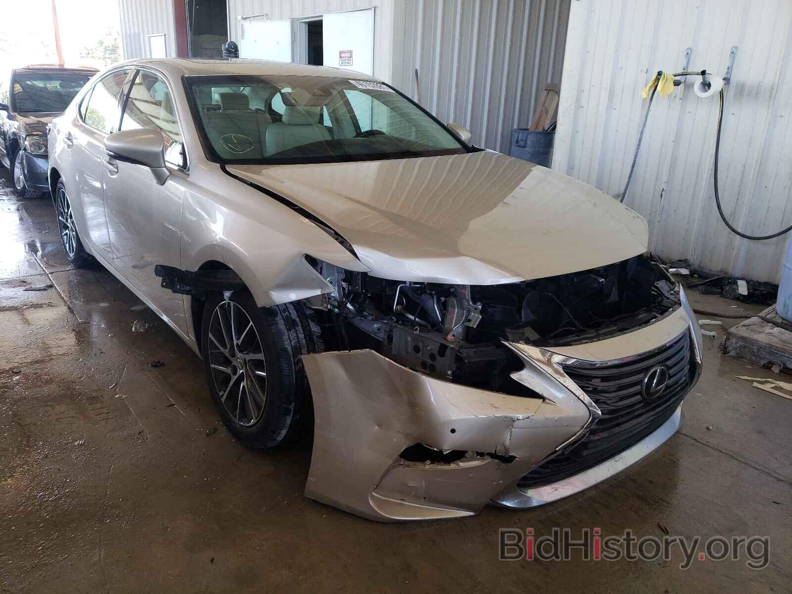 Photo 58ABK1GG3GU011237 - LEXUS ES350 2016