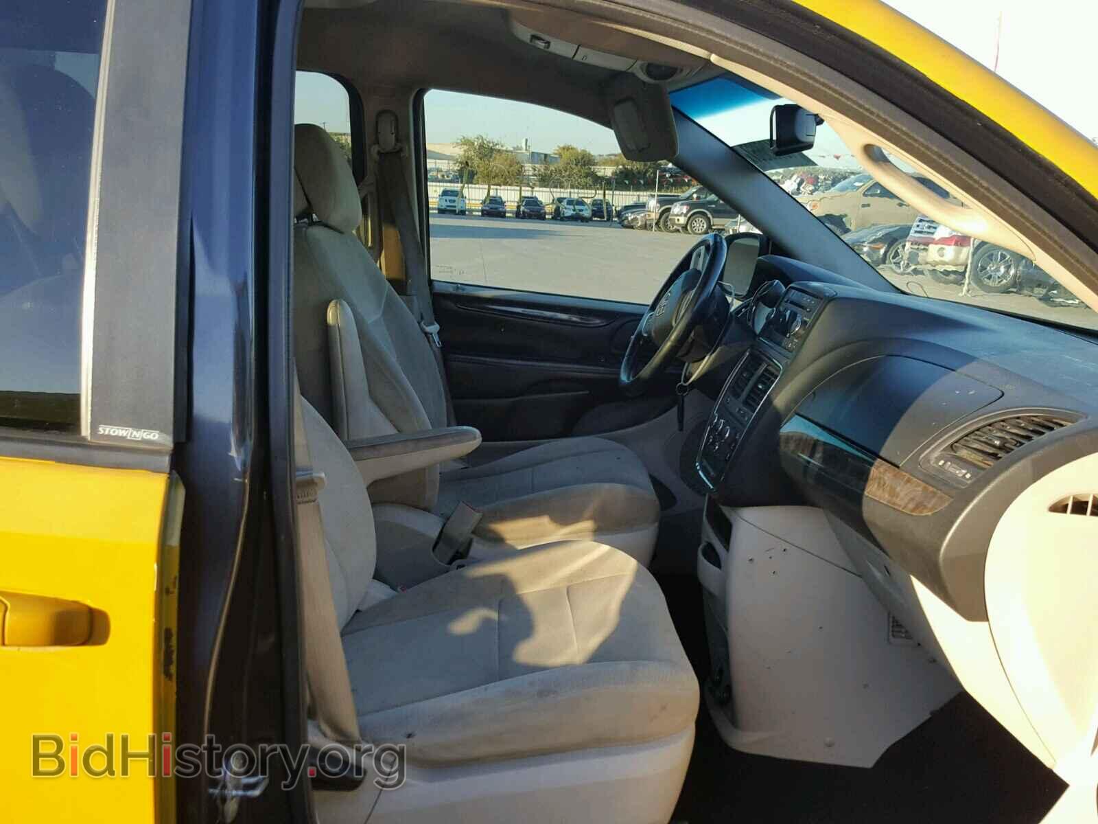 2011 DODGE CARAVAN - VIN: 2D4RN3DG0BR636222 - Фото 5
