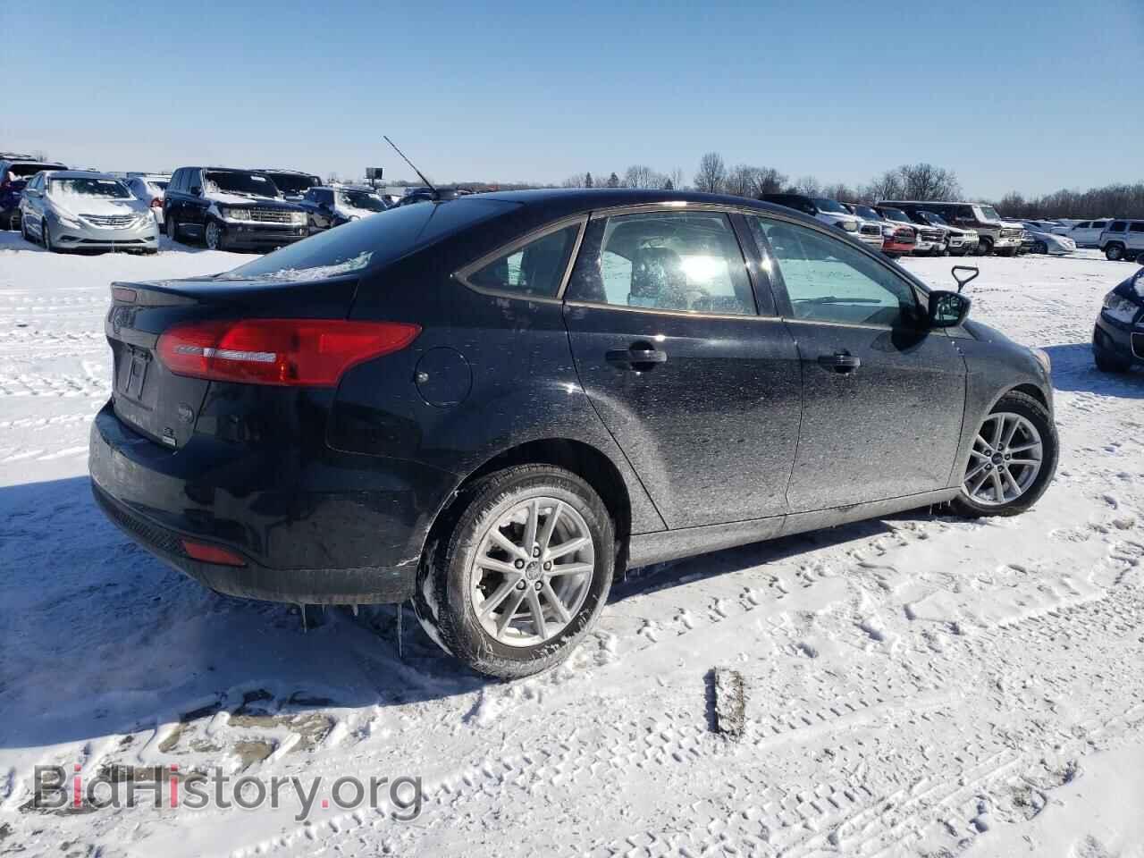 2018 FORD FOCUS - VIN: 1FADP3FE1JL310813 - Фото 3