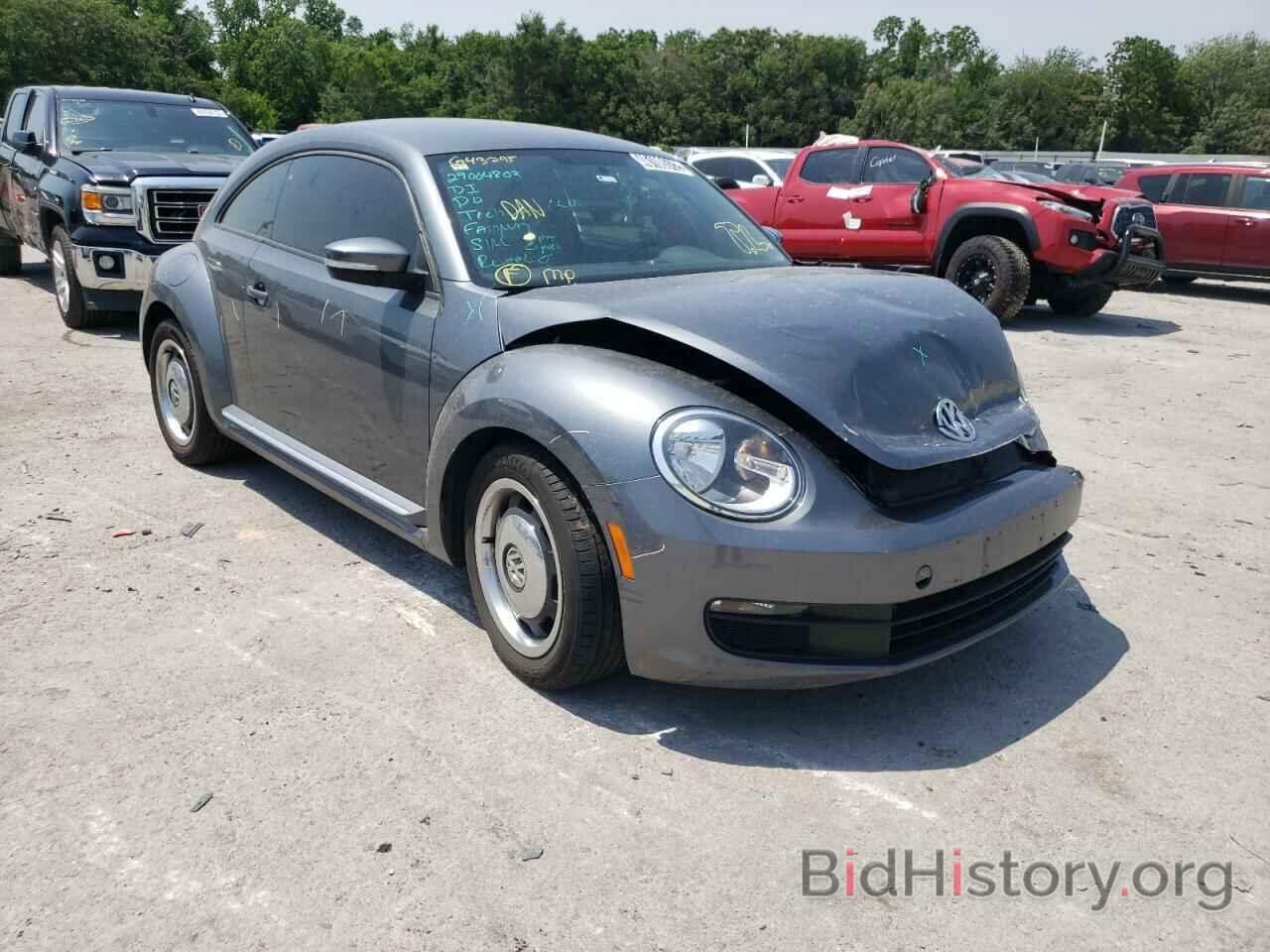 Фотография 3VWJP7AT3CM643295 - VOLKSWAGEN BEETLE 2012