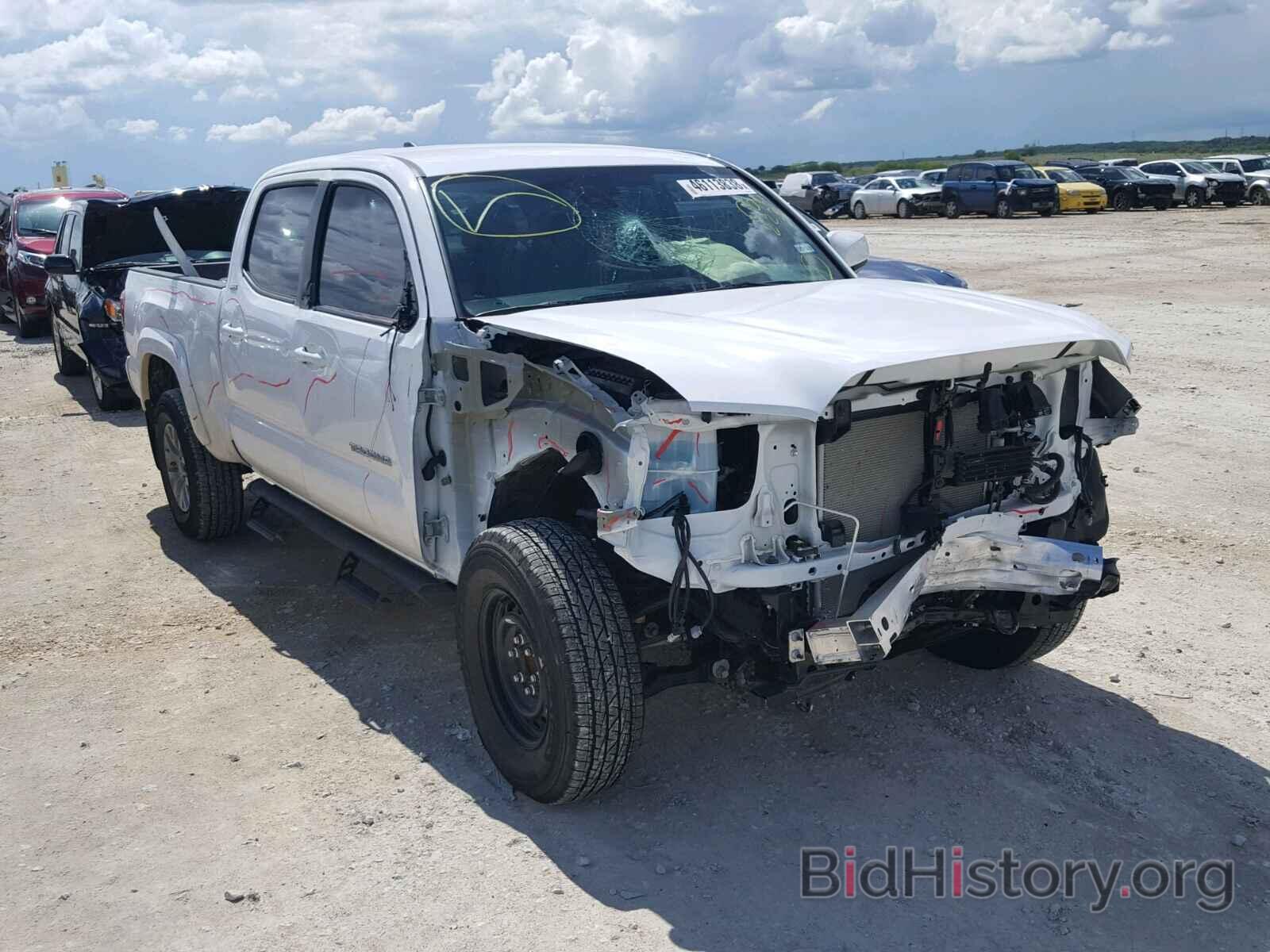 Photo 5TFBZ5DN2JX004223 - TOYOTA TACOMA DOU 2018