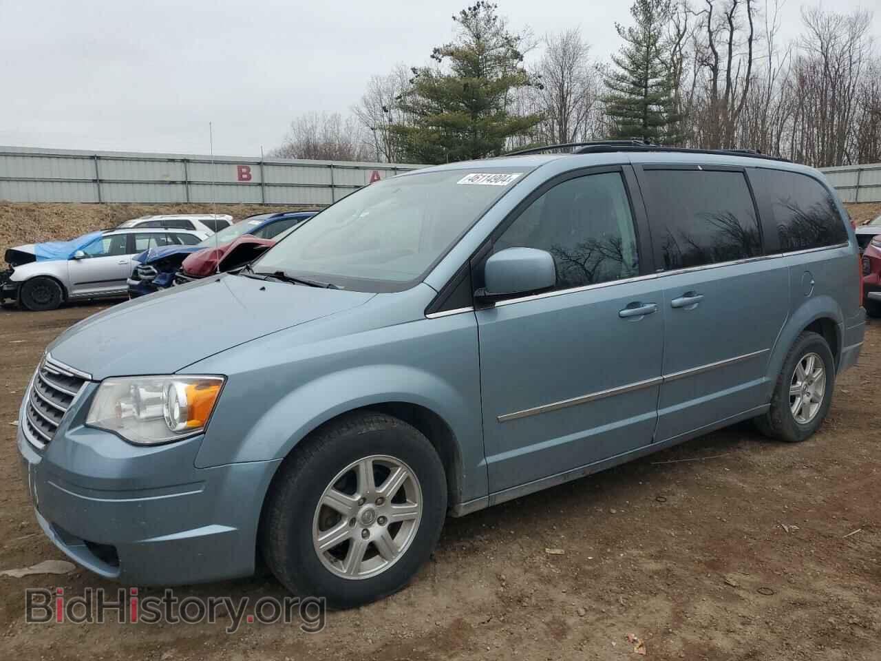 Photo 2A4RR8D12AR374576 - CHRYSLER MINIVAN 2010