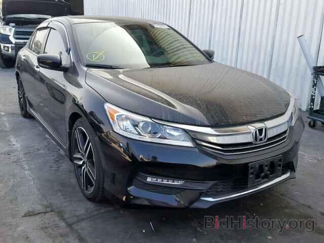 Photo 1HGCR2F56HA281682 - HONDA ACCORD SPO 2017