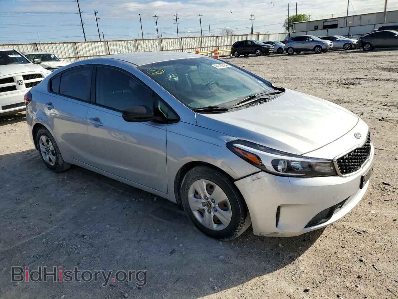 2017 KIA FORTE - VIN: 3KPFK4A77HE095456 - Фото 4