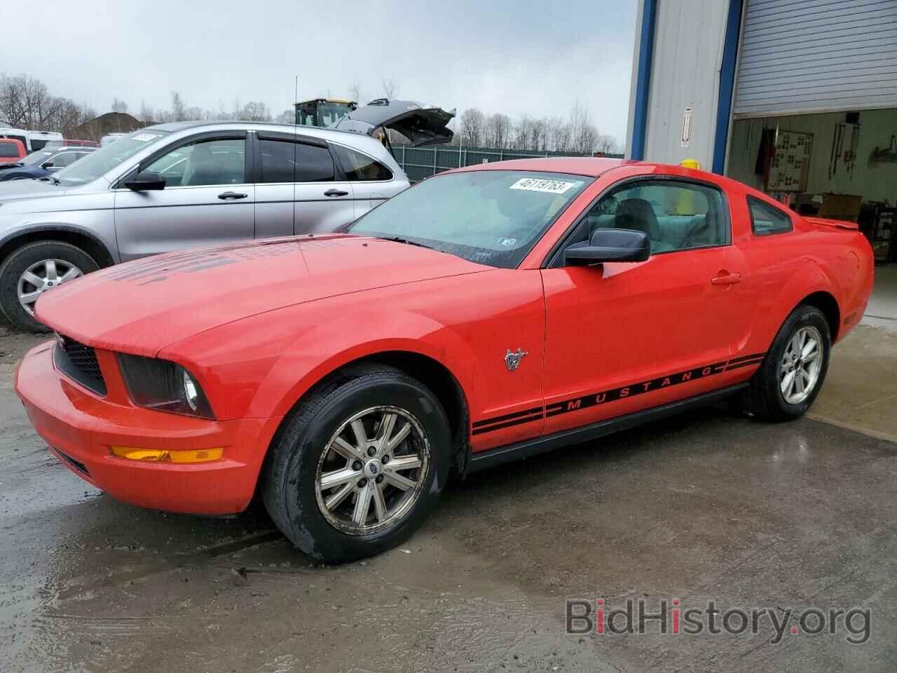Photo 1ZVHT80N595118045 - FORD MUSTANG 2009