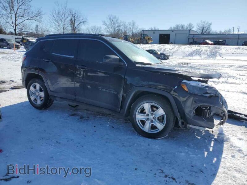 2022 Jeep COMPASS (VIN 3C4NJCBB8NT210634) — photo 4 of 15