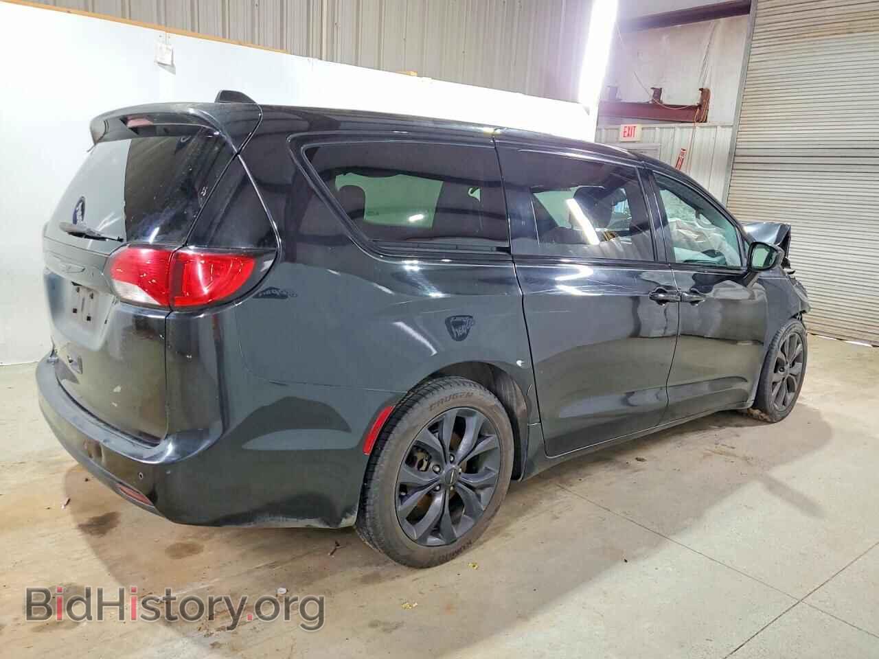 2018 CHRYSLER PACIFICA - VIN: 2C4RC1FGXJR197937 - Фото 3