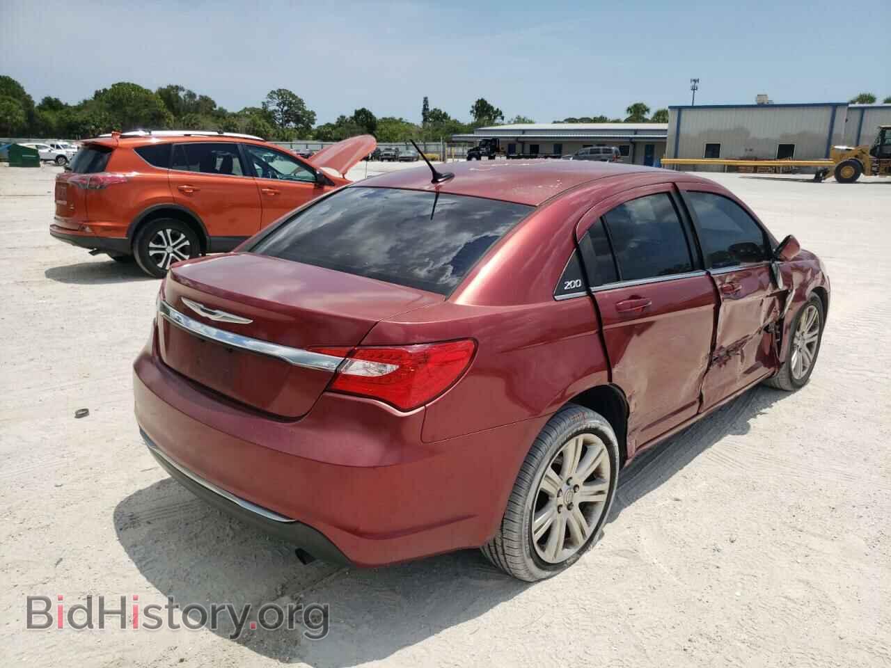 2013 CHRYSLER 200 - VIN: 1C3CCBBB1DN765584 - Фото 4