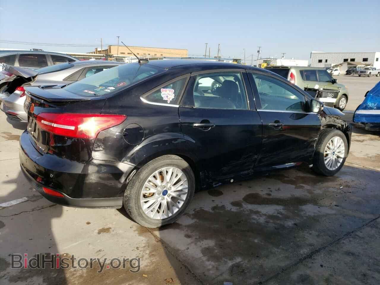 2017 FORD FOCUS - VIN: 1FADP3J2XHL276765 - Фото 3