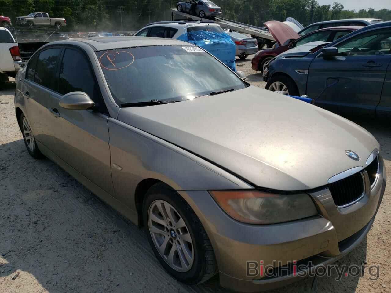 Photo WBAVA33537KX77585 - BMW 3 SERIES 2007