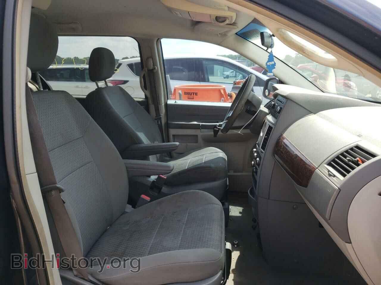 2009 CHRYSLER MINIVAN - VIN: 2A8HR44E29R652460 - Фото 5
