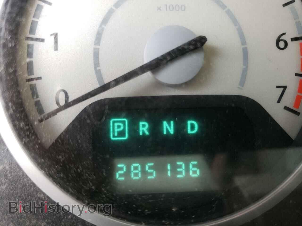 2009 CHRYSLER MINIVAN - VIN: 2A8HR44E29R652460 - Фото 8