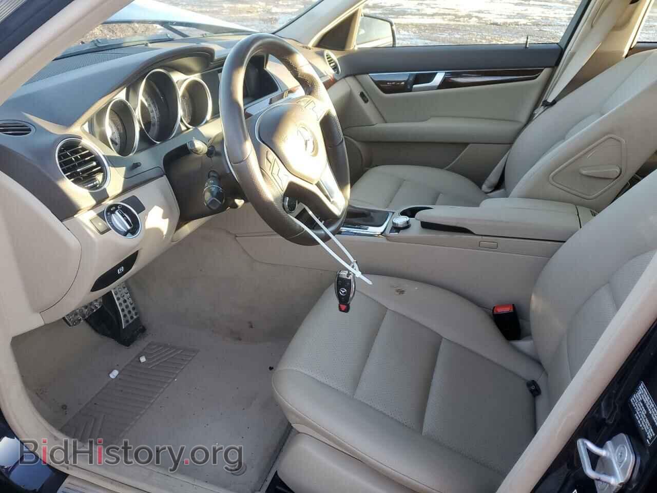 2012 MERCEDES-BENZ C-CLASS - VIN: WDDGF8BB1CA689769 - Фото 7