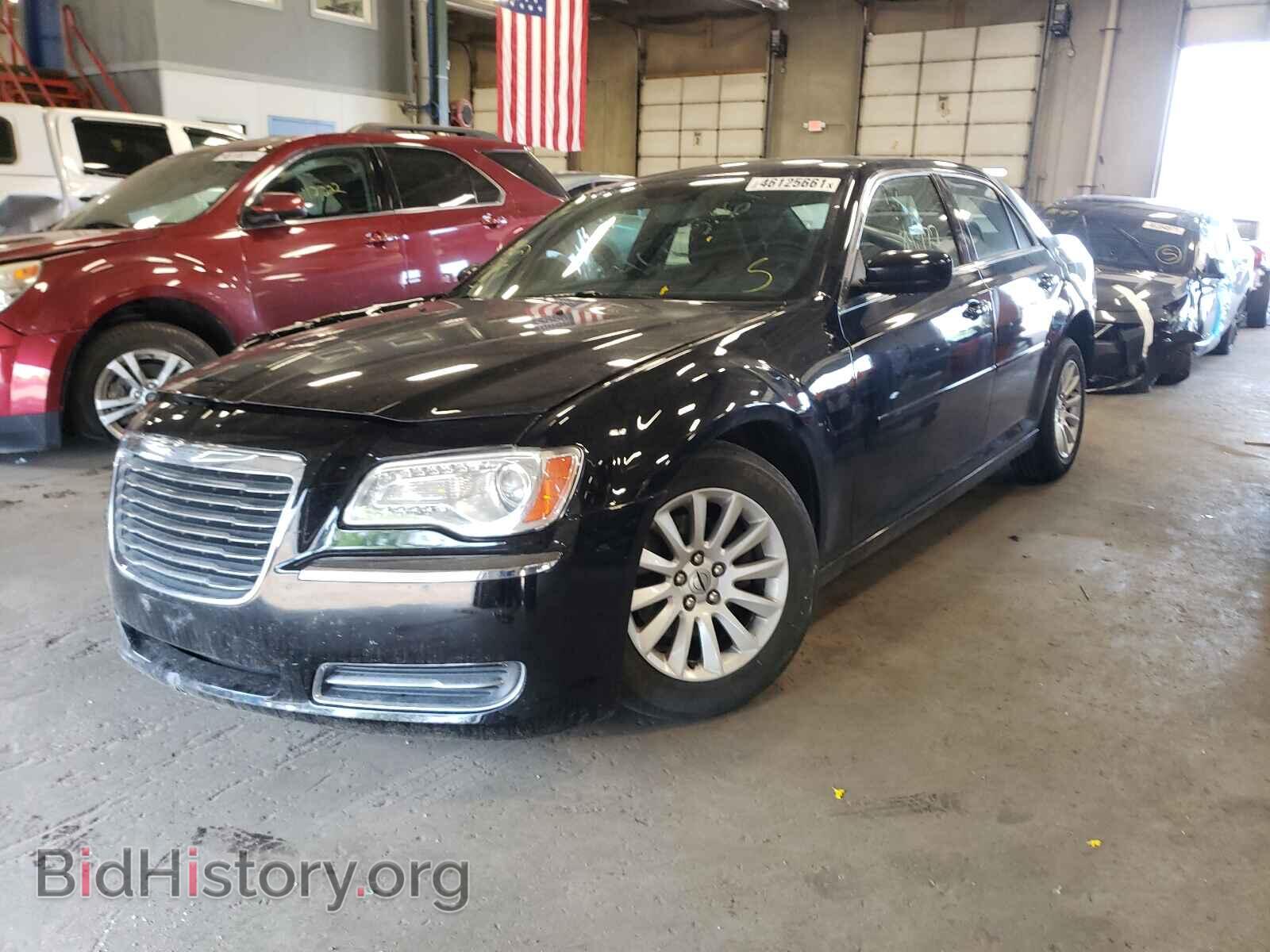 2012 CHRYSLER 300 - VIN: 2C3CCAAG0CH104904 - Фото 2