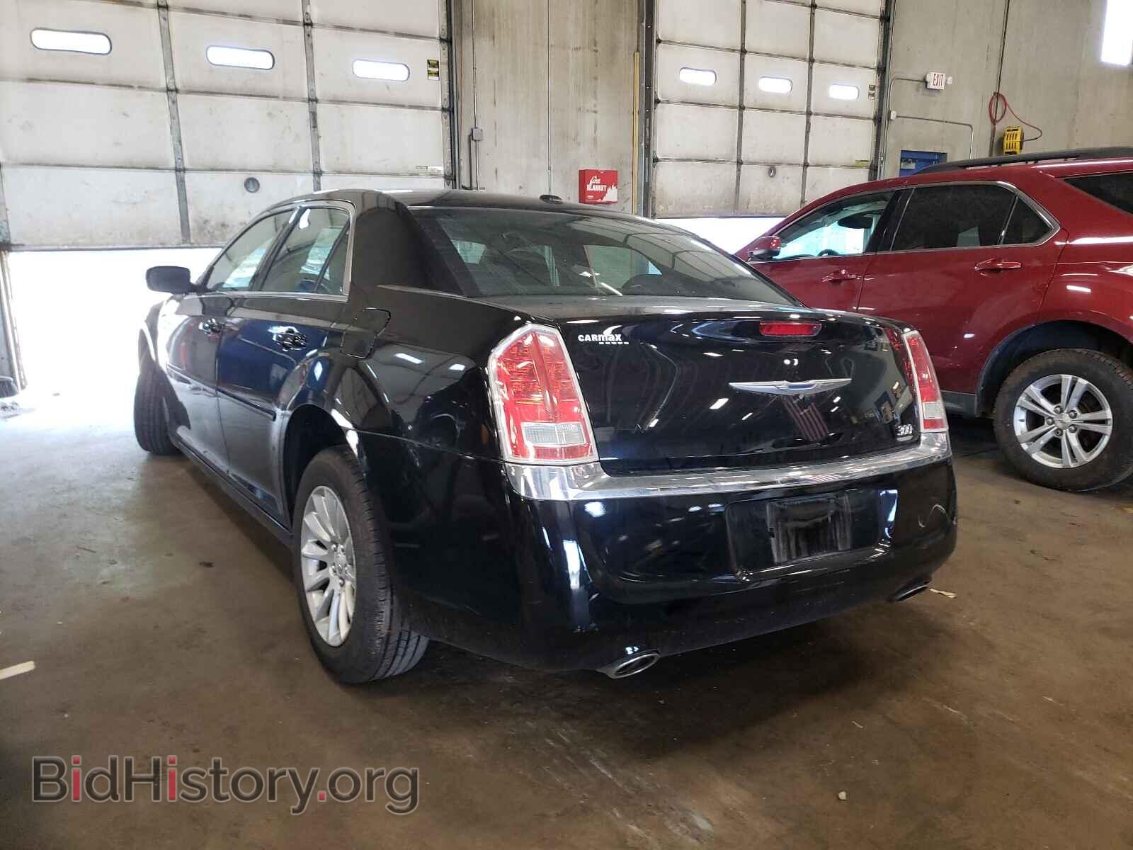 2012 CHRYSLER 300 - VIN: 2C3CCAAG0CH104904 - Фото 3