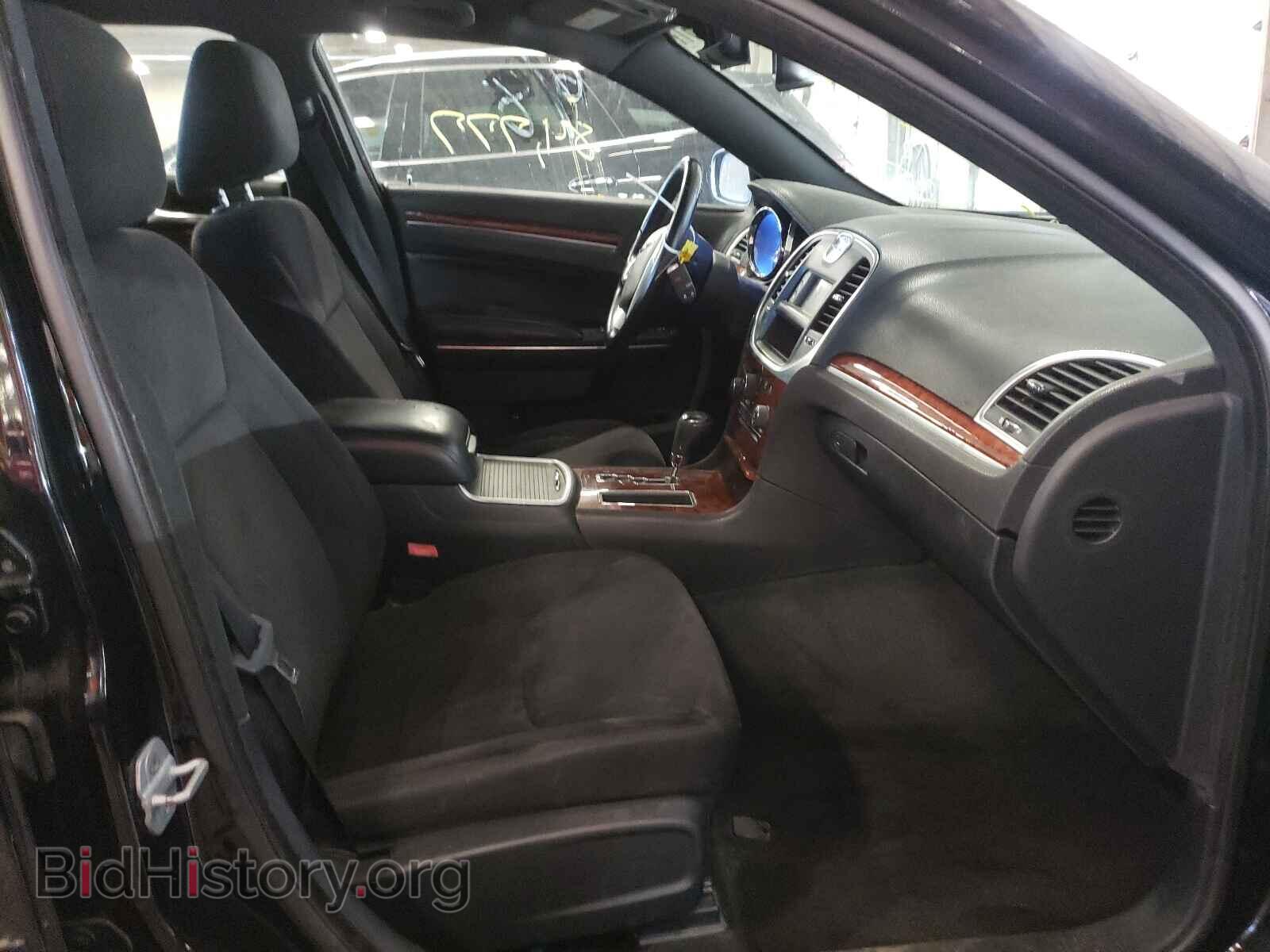 2012 CHRYSLER 300 - VIN: 2C3CCAAG0CH104904 - Фото 5