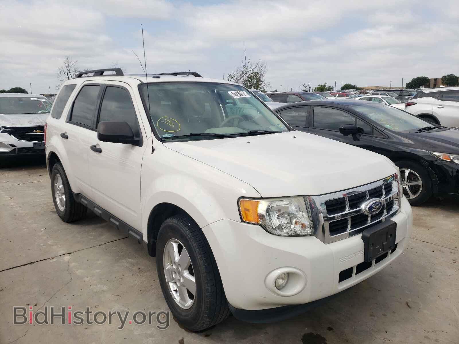 Фотография 1FMCU0DG3CKA74901 - FORD ESCAPE 2012