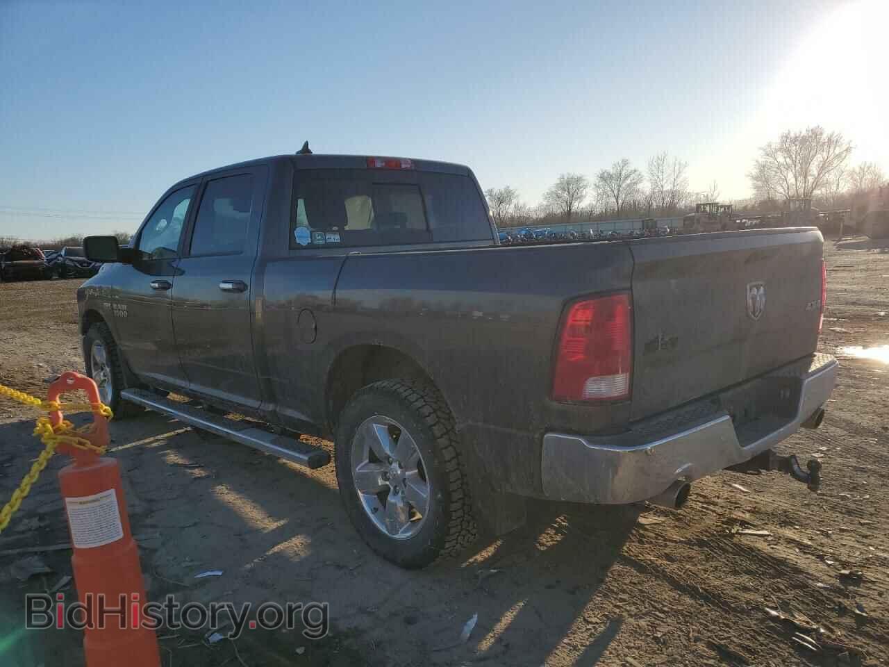 2017 RAM 1500 - VIN: 1C6RR7TT1HS736657 - Фото 2