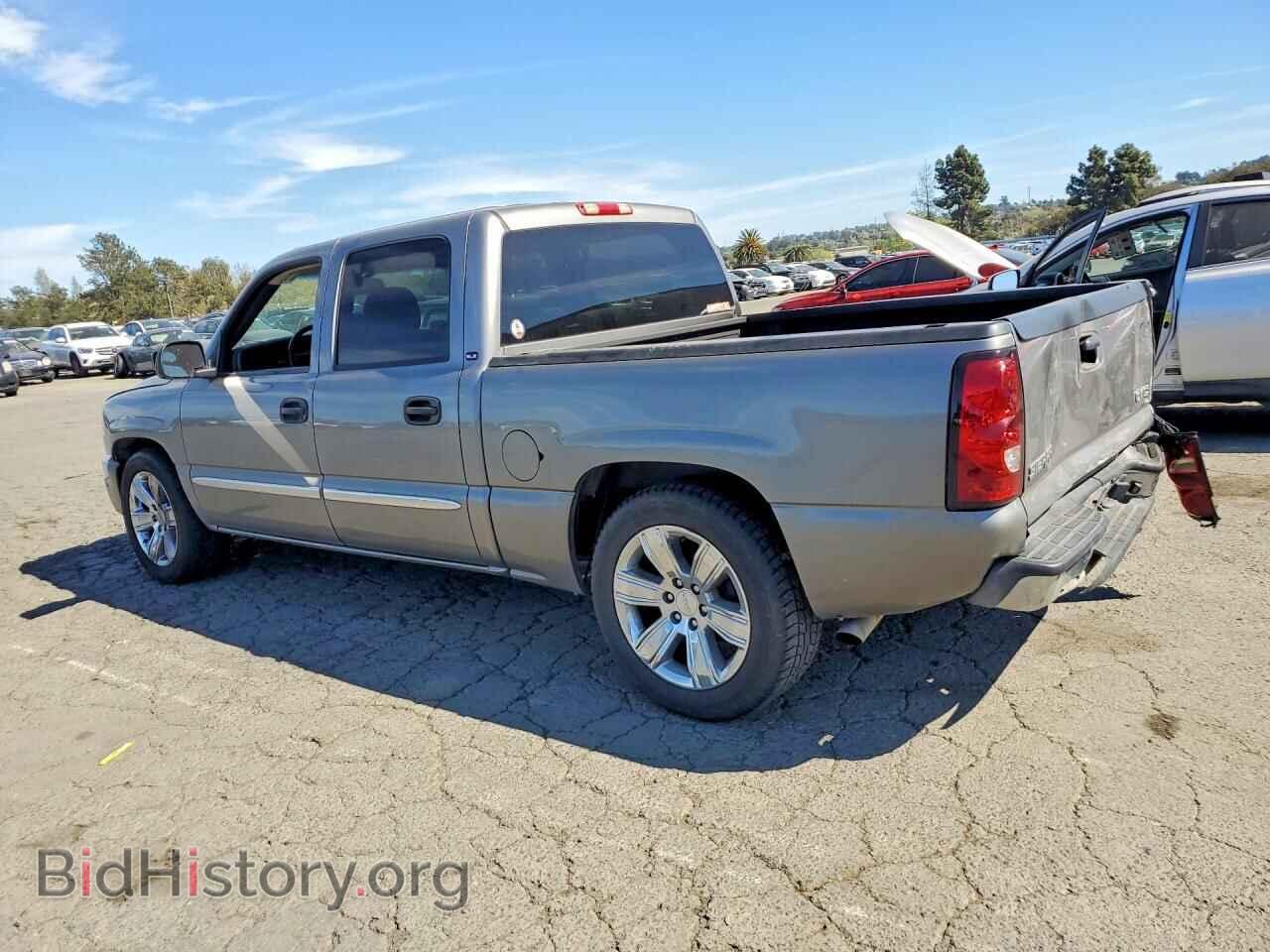 2006 GMC SIERRA - VIN: 2GTEC13T561234026 - Фото 2