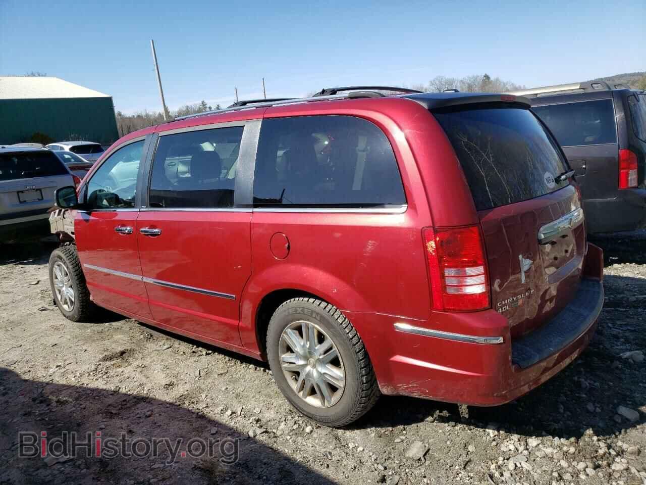 2010 CHRYSLER MINIVAN - VIN: 2A4RR7DX4AR415403 - Фото 2