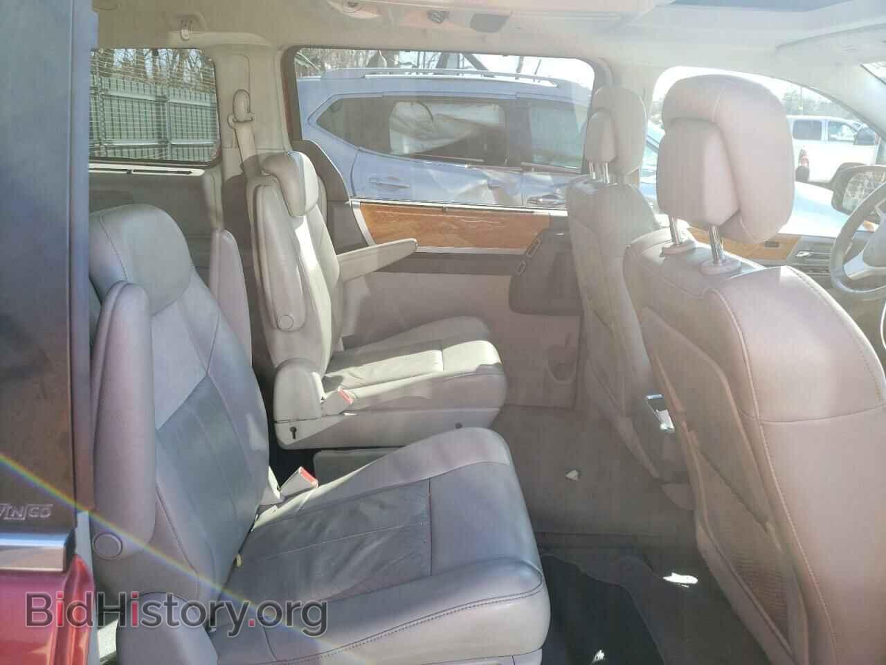 2010 CHRYSLER MINIVAN - VIN: 2A4RR7DX4AR415403 - Фото 11
