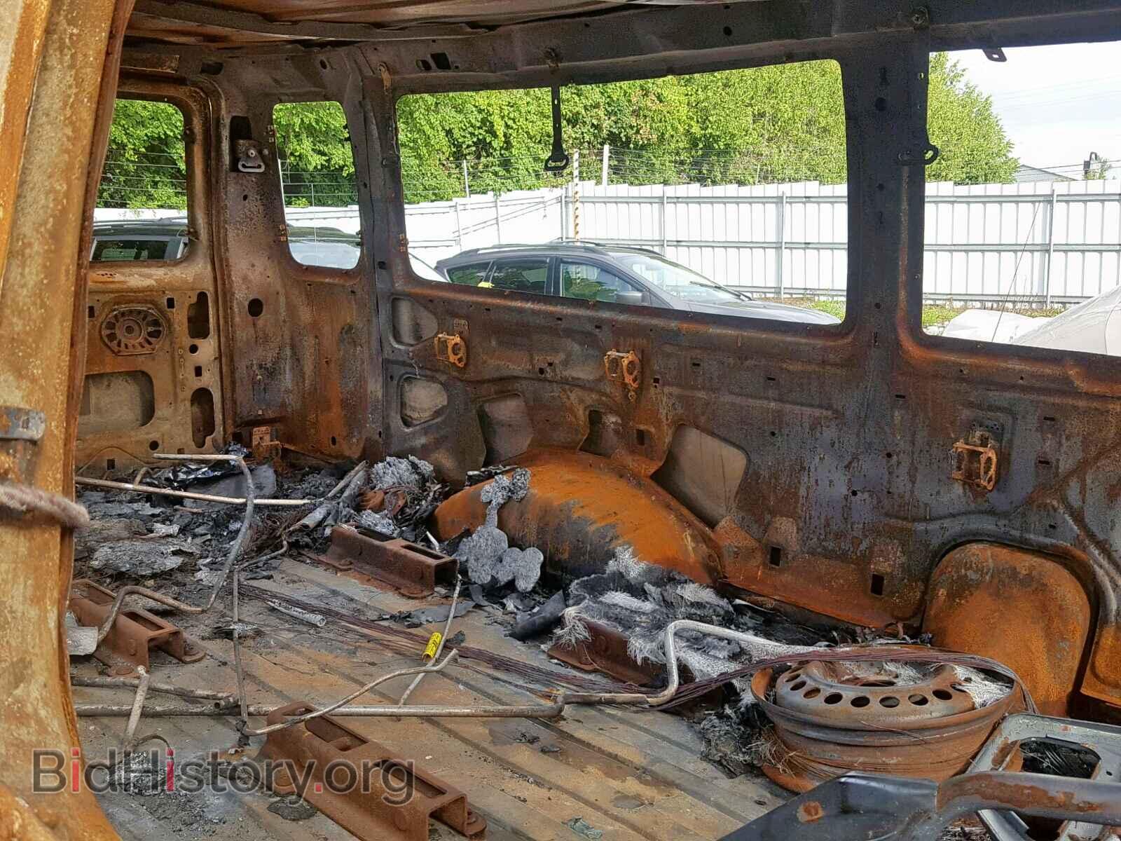 2008 FORD ECONOLINE - VIN: 1FBSS31L08DA79689 - Фото 6