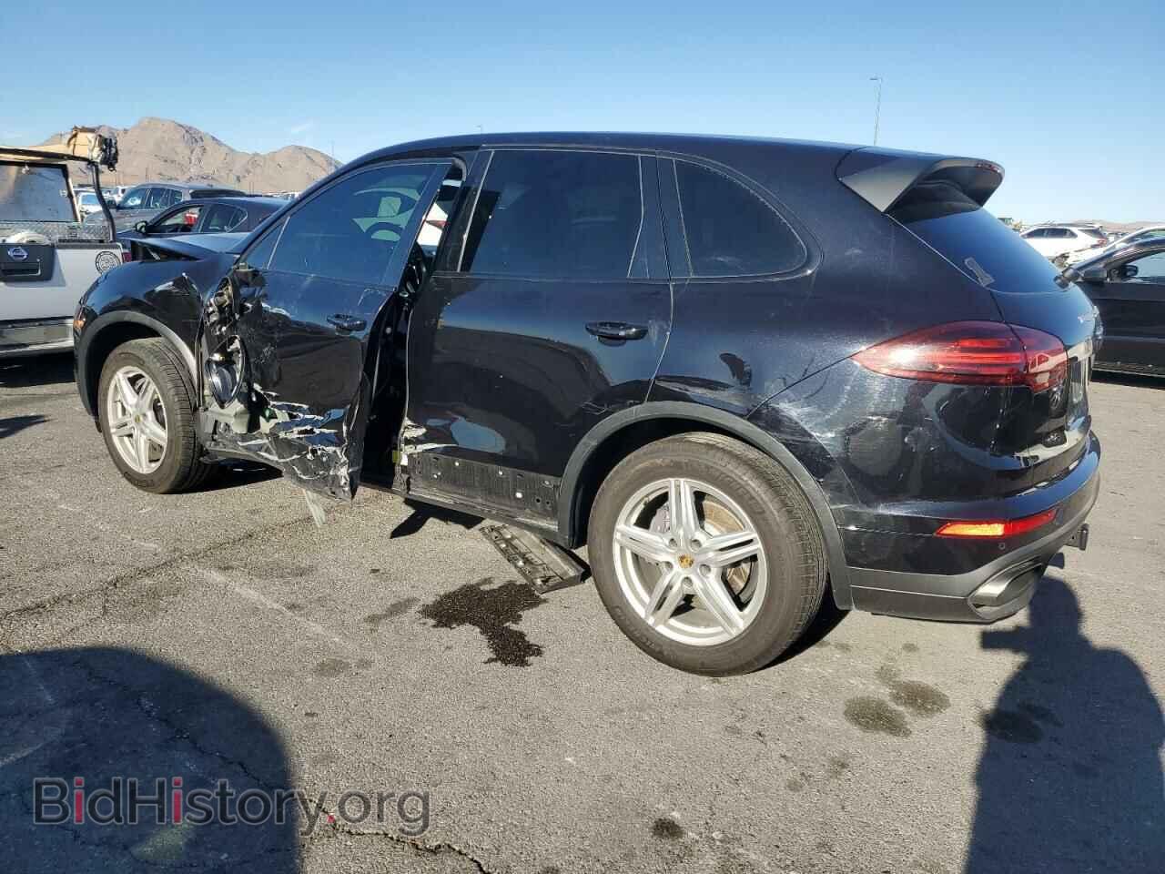 2016 PORSCHE CAYENNE - VIN: WP1AA2A20GLA05090 - Фото 2