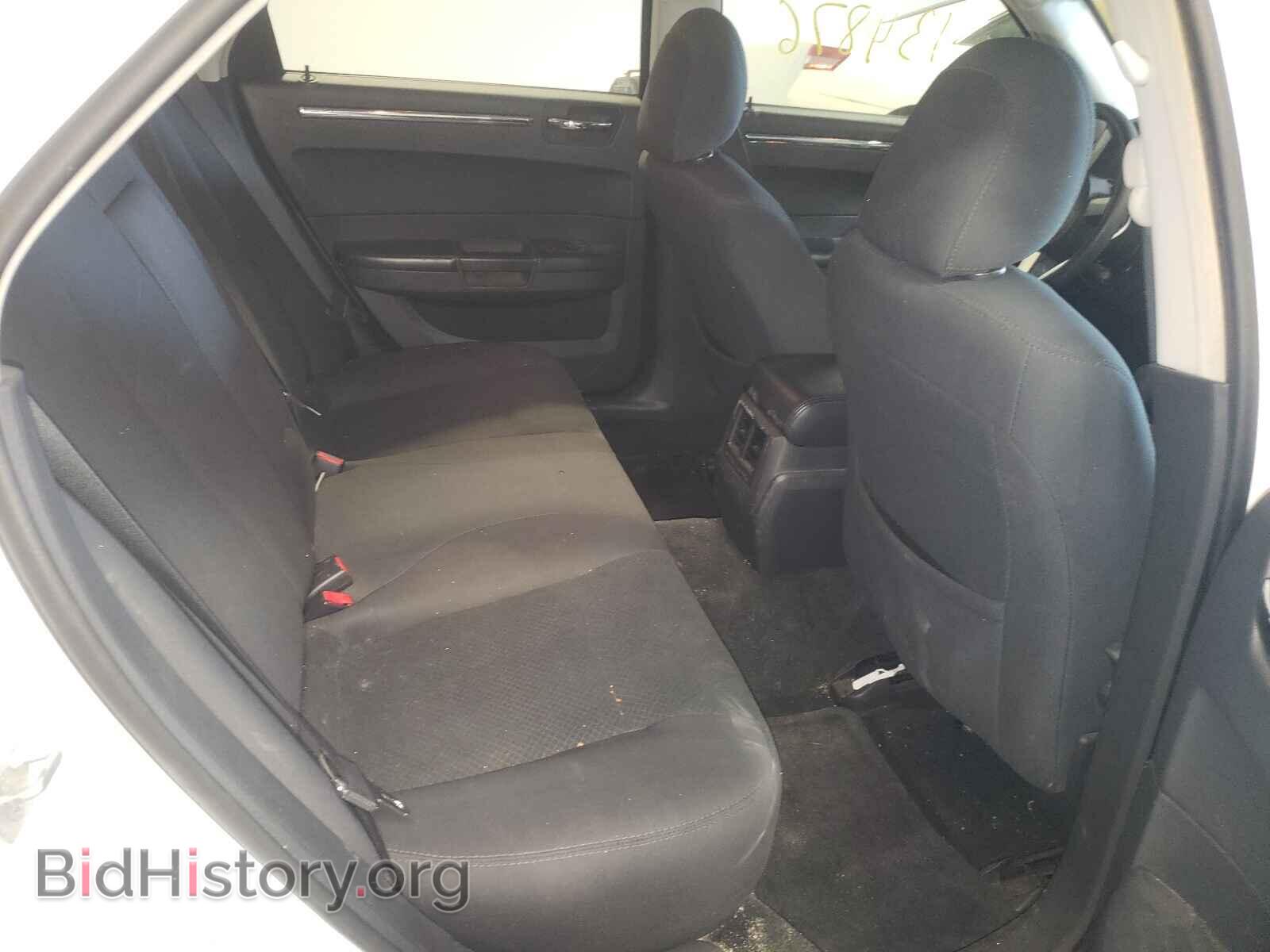2010 CHRYSLER 300 - VIN: 2C3CA4CD4AH307222 - Фото 6
