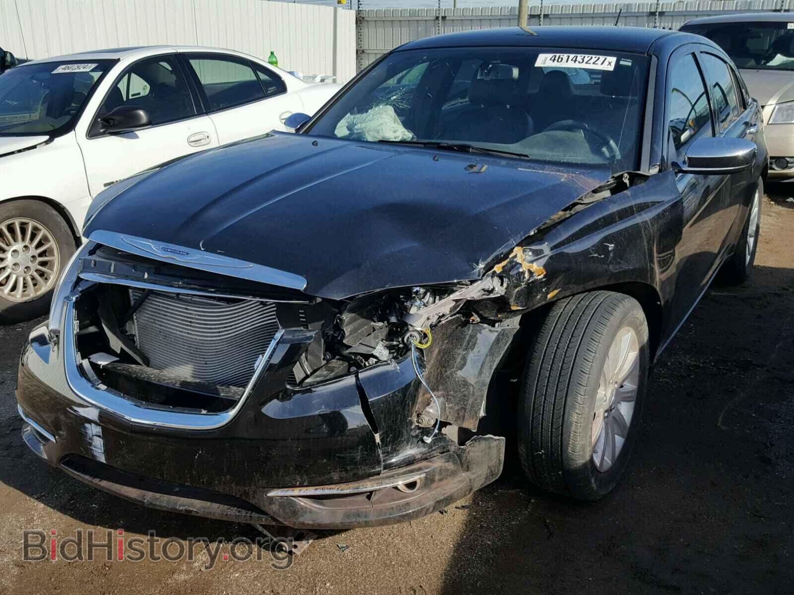 2013 CHRYSLER 200 - VIN: 1C3CCBCG5DN684825 - Фото 2