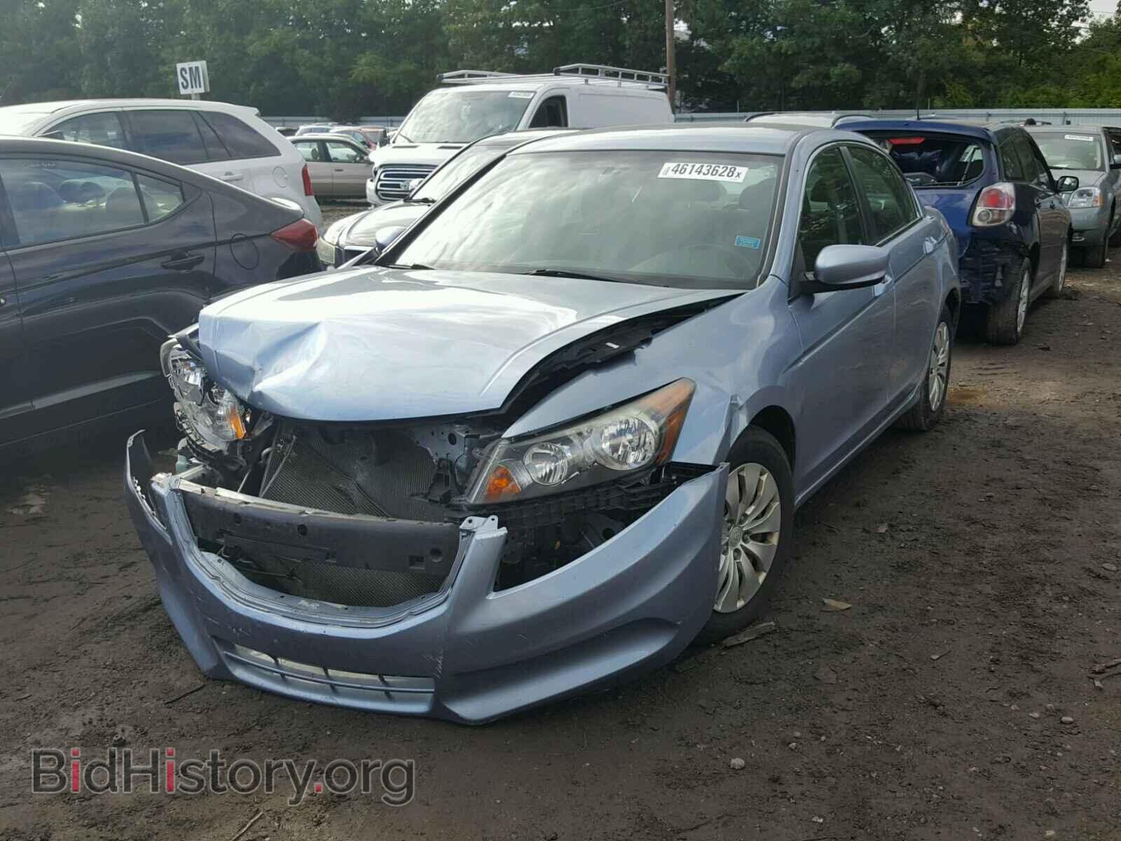 2011 HONDA ACCORD LX - VIN: 1HGCP2F32BA103473 - Фото 2