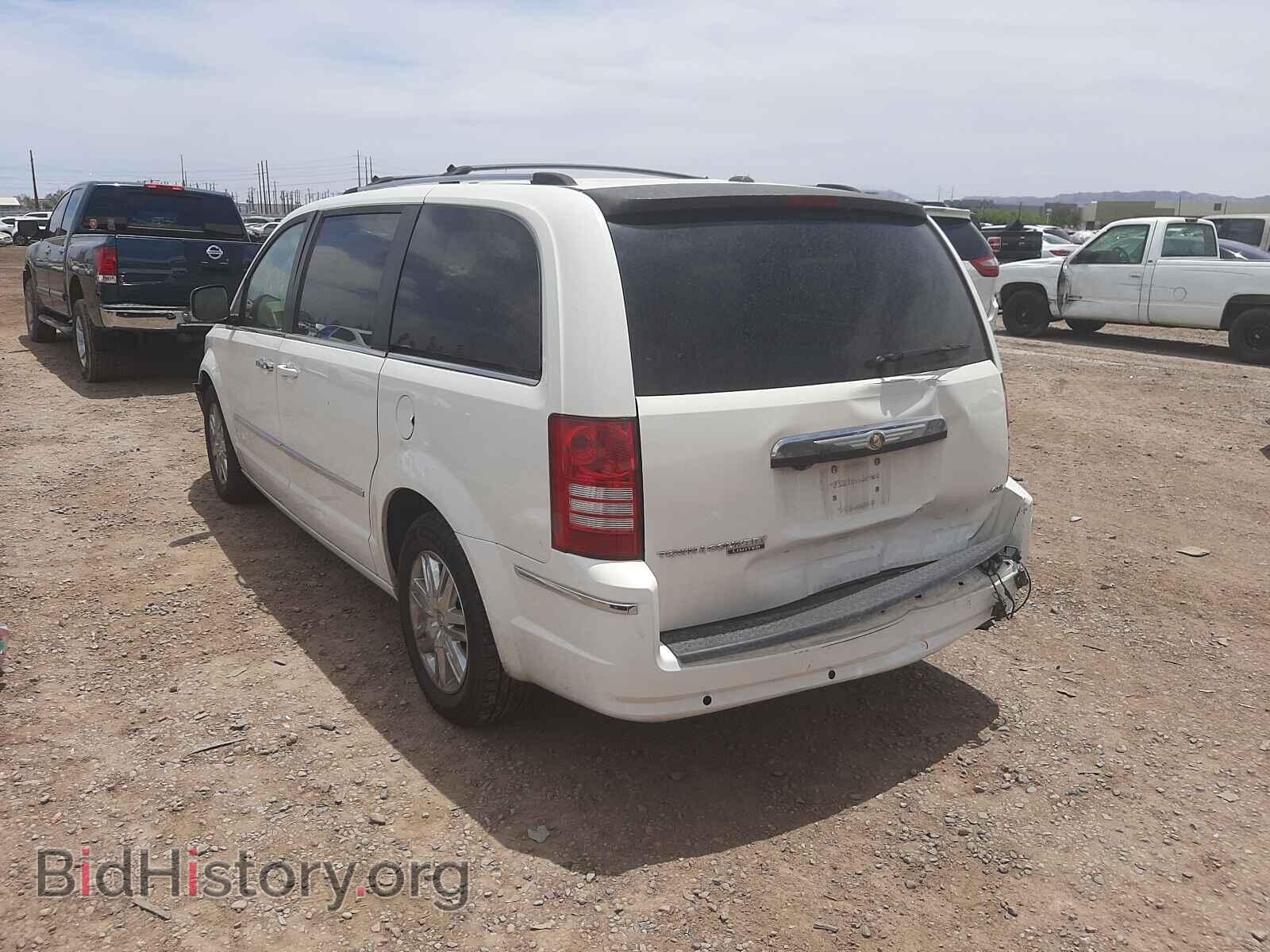 2008 CHRYSLER MINIVAN - VIN: 2A8HR64X38R661535 - Фото 3