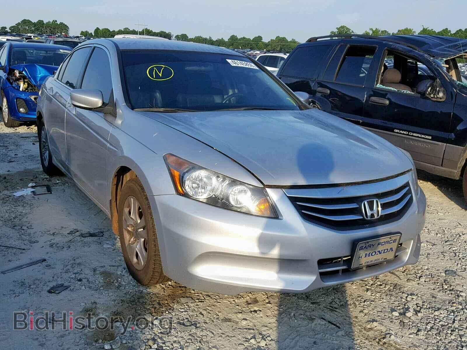 Photo 1HGCP2F61BA042918 - HONDA ACCORD SE 2011