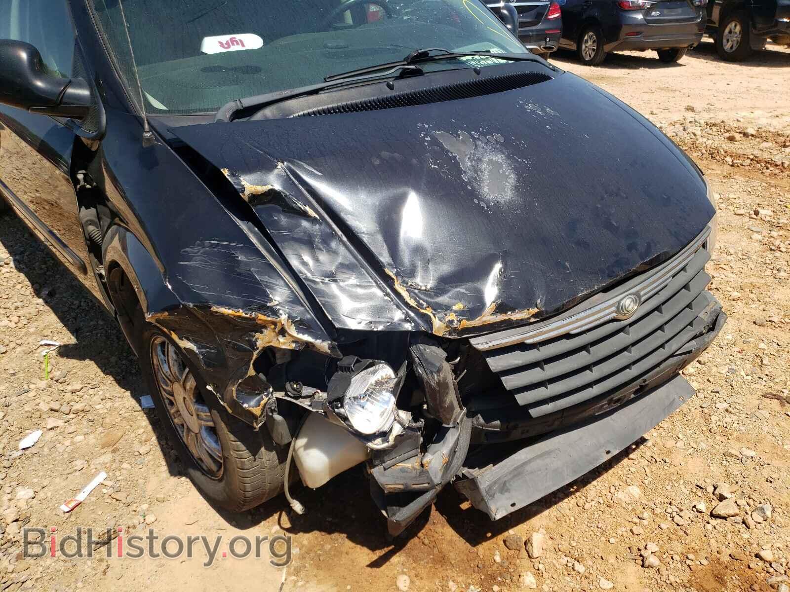 2006 CHRYSLER MINIVAN - VIN: 2A4GP54L46R911100 - Фото 9