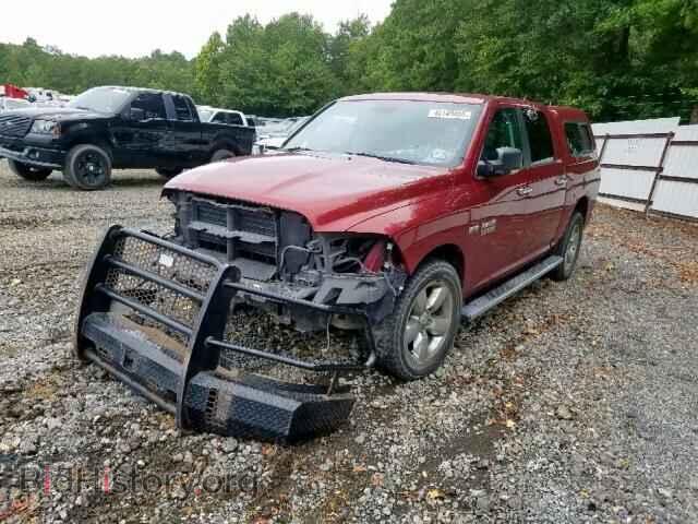 2015 RAM 1500 SLT - VIN: 1C6RR6LT7FS582009 - Фото 2