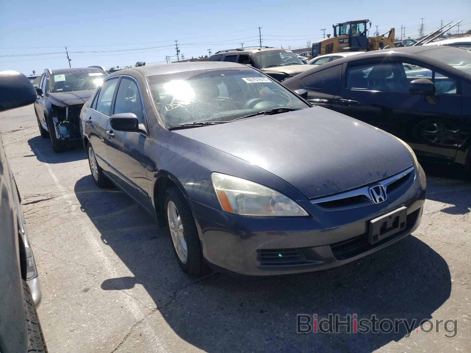 Photo 1HGCM56807A039978 - HONDA ACCORD 2007