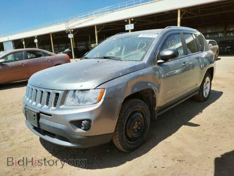 2012 Jeep COMPASS (VIN 1C4NJDBB2CD600069) — photo 2 of 10