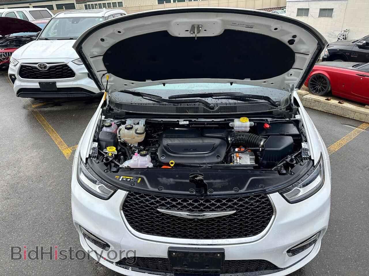 2025 CHRYSLER PACIFICA - VIN: 2C4RC1S70SR572516 - Фото 8