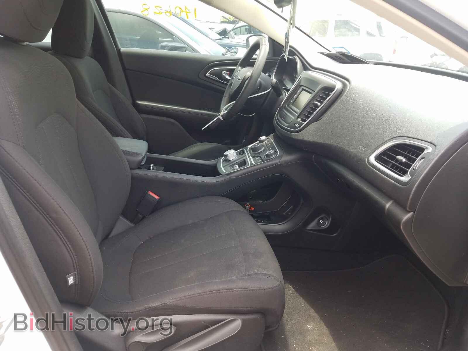 2016 CHRYSLER 200 - VIN: 1C3CCCAB1GN112992 - Фото 5
