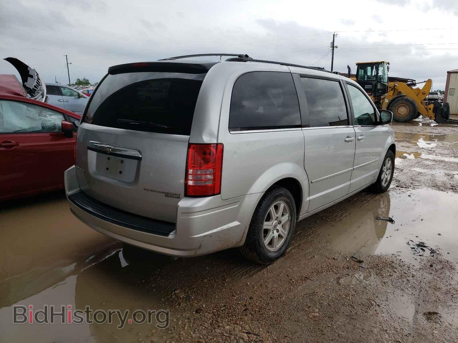 2010 CHRYSLER MINIVAN - VIN: 2A4RR5D13AR230498 - Фото 4