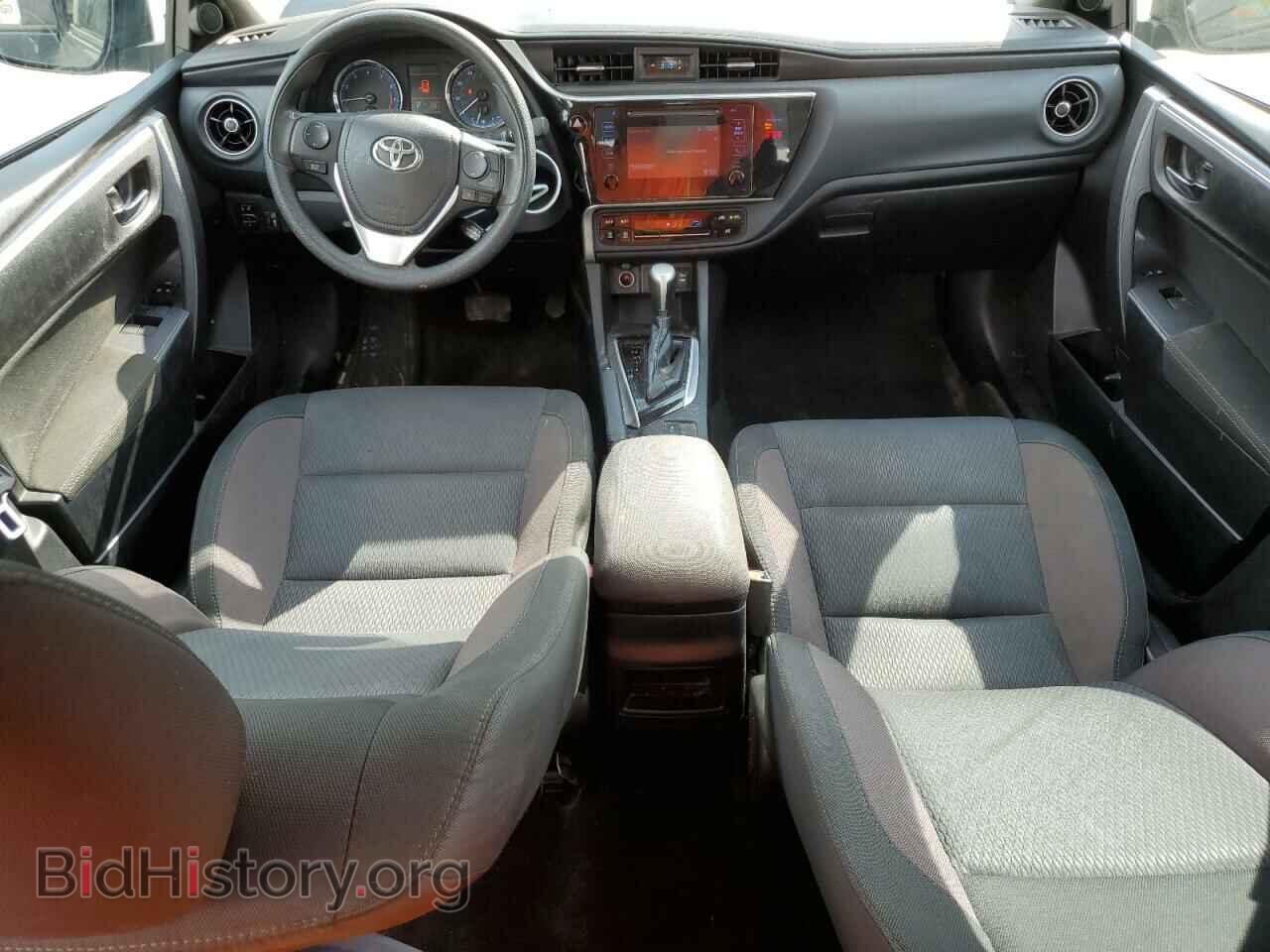 2019 TOYOTA COROLLA - VIN: 2T1BURHE0KC233791 - Фото 8