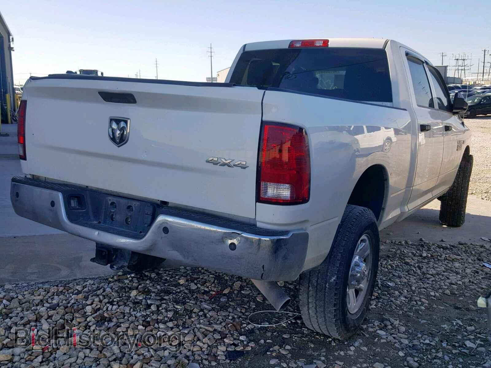 2017 RAM 2500 ST - VIN: 3C6UR5CJ0HG569003 - Фото 4