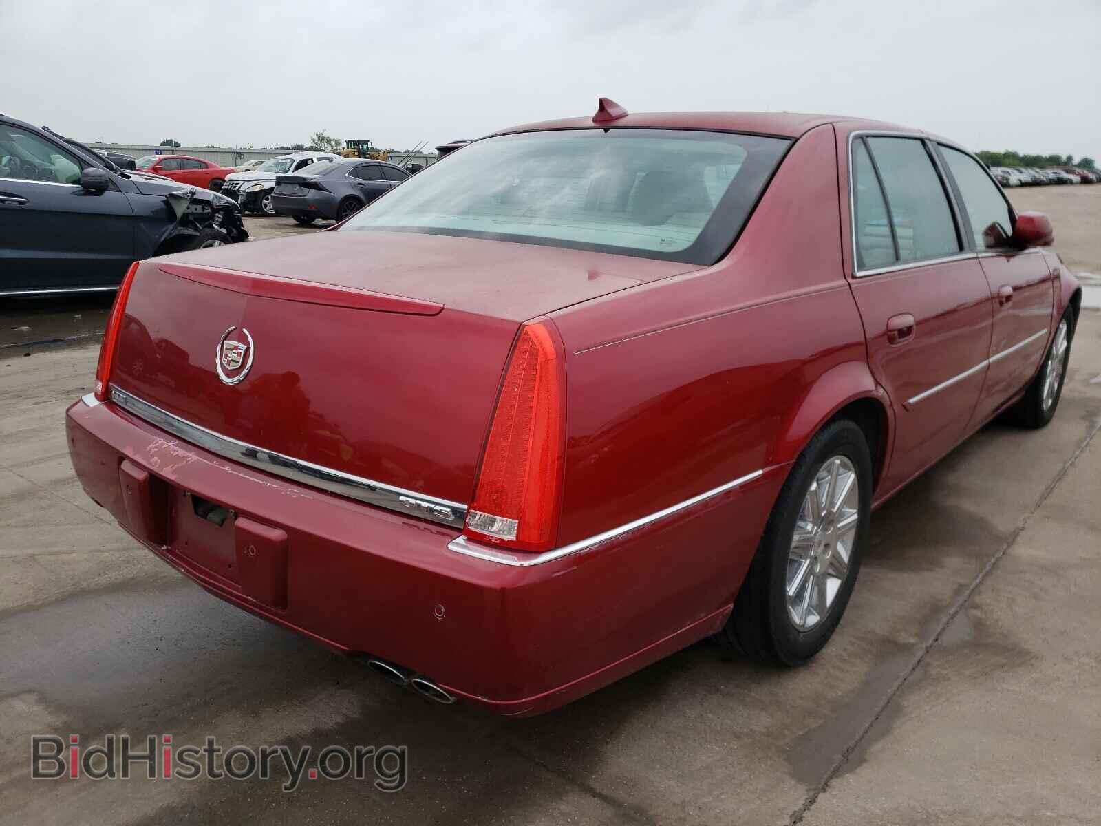 2011 CADILLAC DTS - VIN: 1G6KH5E65BU103909 - Фото 4