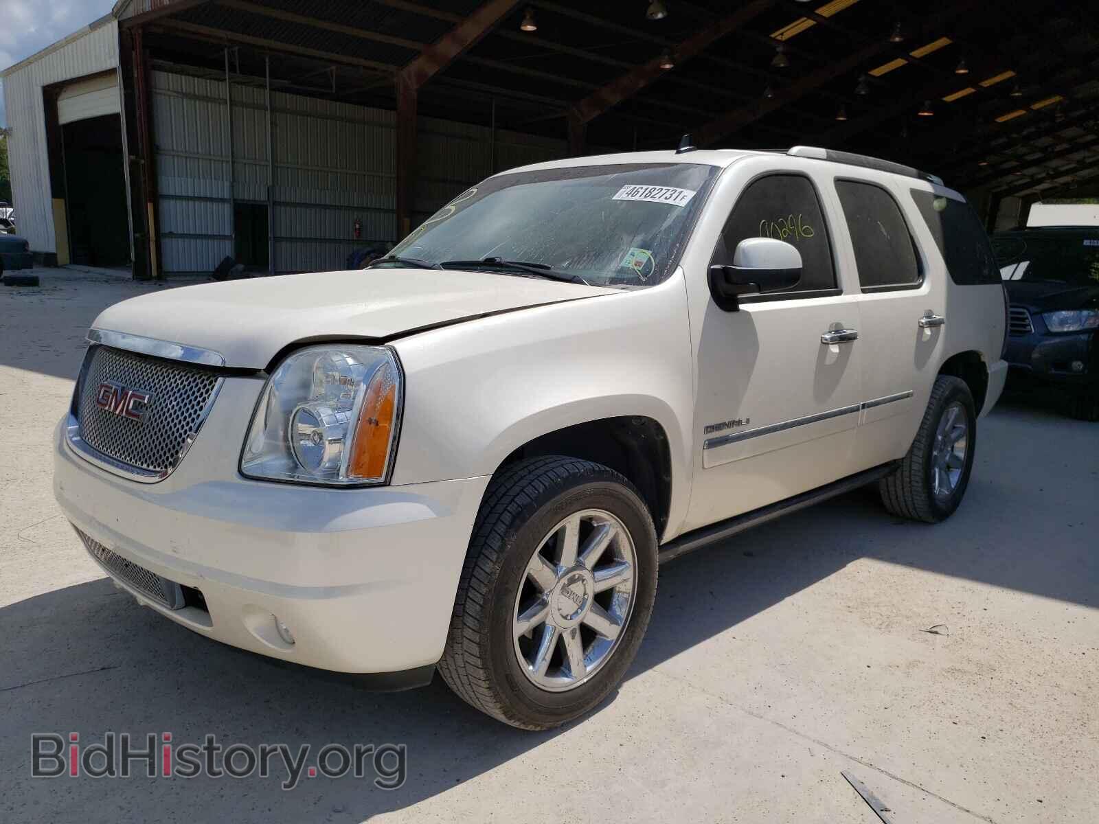 2013 GMC YUKON - VIN: 1GKS1EEF3DR141215 - Фото 2