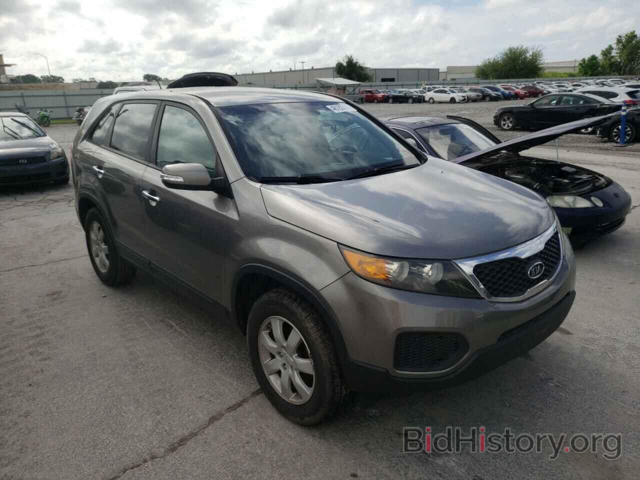 Photo 5XYKT3A12BG158698 - KIA SORENTO 2011