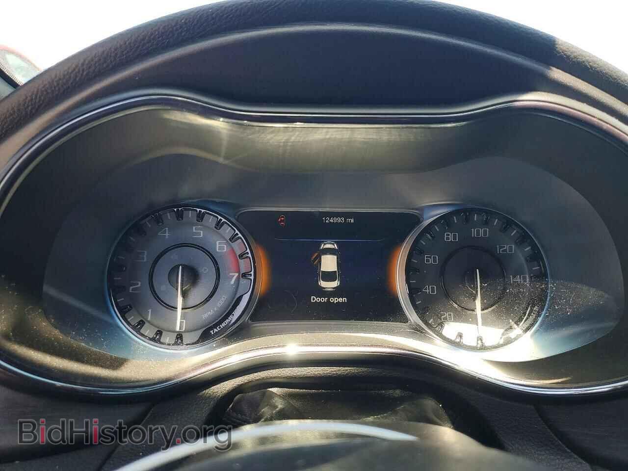 2016 CHRYSLER 200 - VIN: 1C3CCCBB4GN162090 - Фото 9